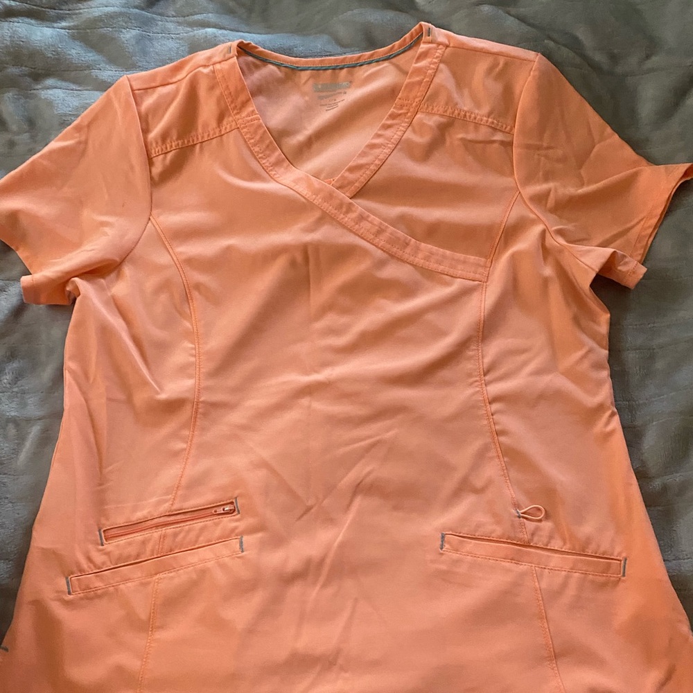 Large Scrub Top Scrubstar